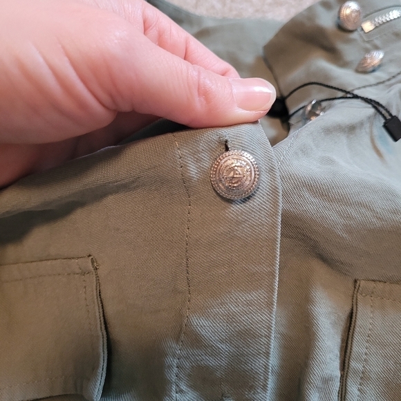 Zara Women's Modal Ruched Waist Button Up Blouse Size XS - Picture 4 of 7